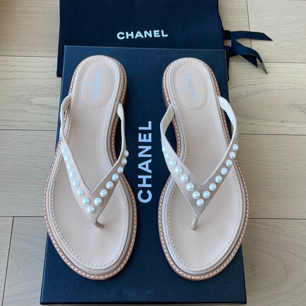 Chanel suede thong sandals